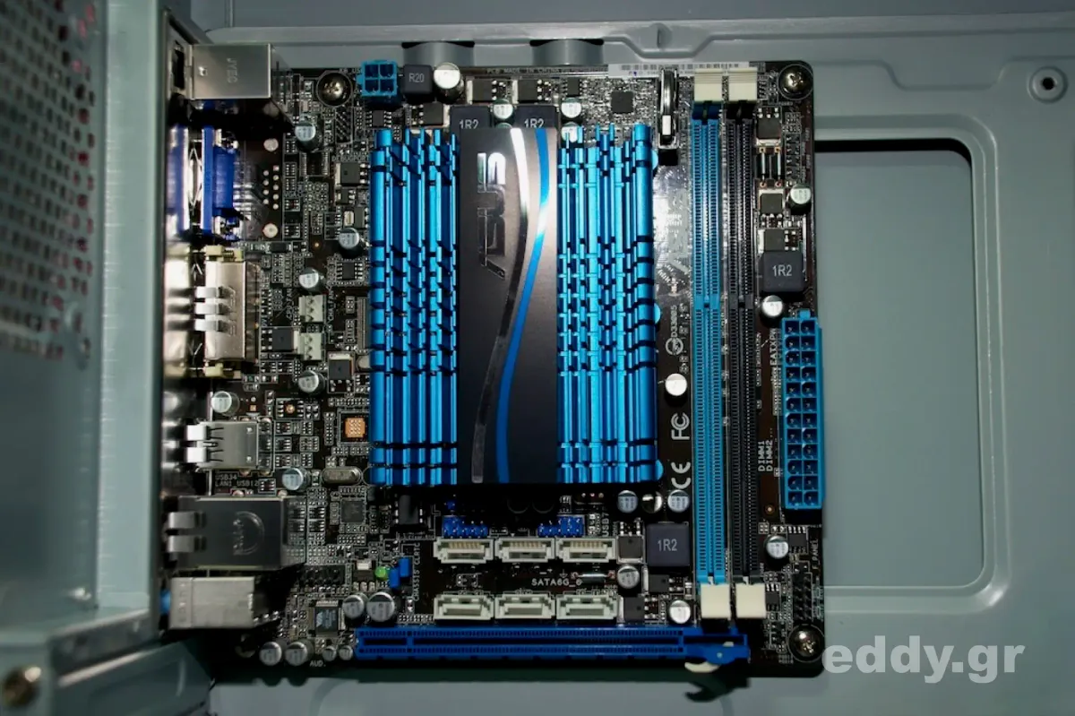 Netter, genügsamer Heimserver mit Asus E35M1-I, SSD und Ubuntu 12.04 LTS