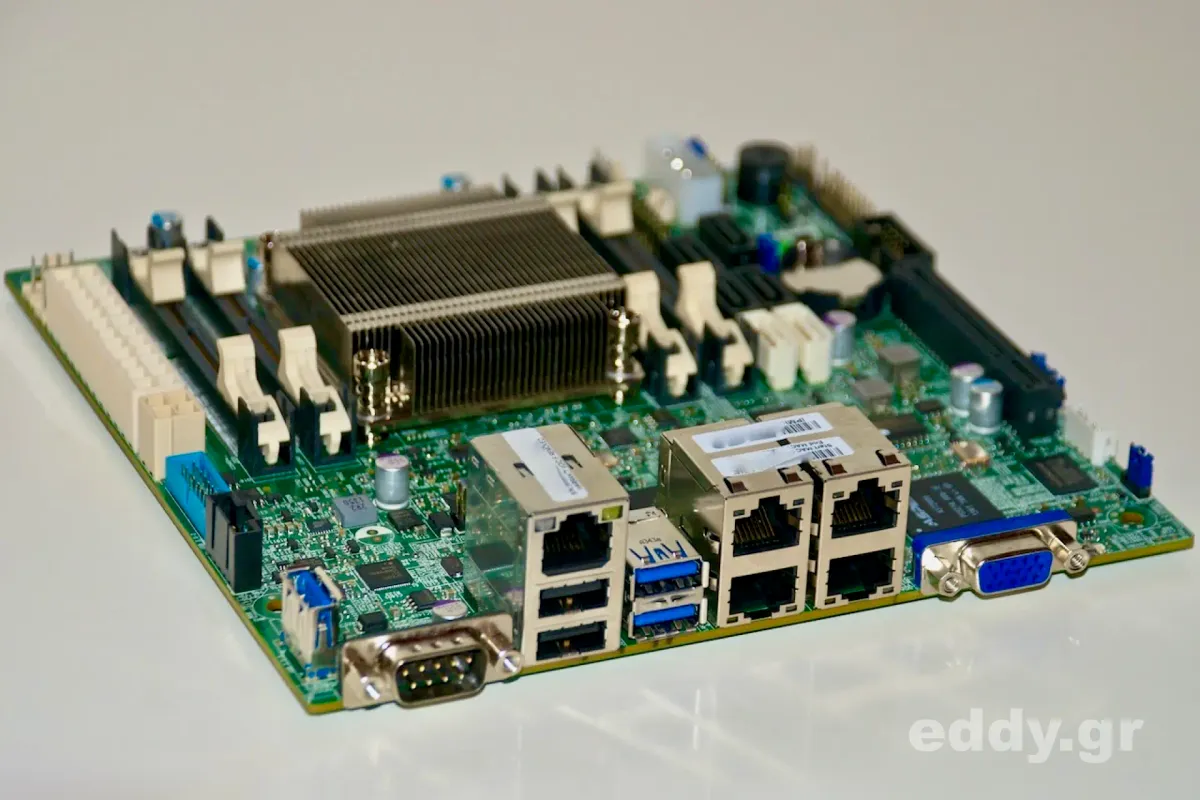 Mit dem Supermicro A1SRi-2758F im SC505-203B einen Webserver basteln