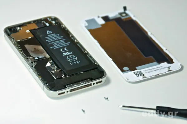 Akkutausch beim iPhone 4S