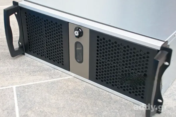 Das Chenbro RM42300 als günstiges 4HE-Gehäuse fürs 19″-Rack