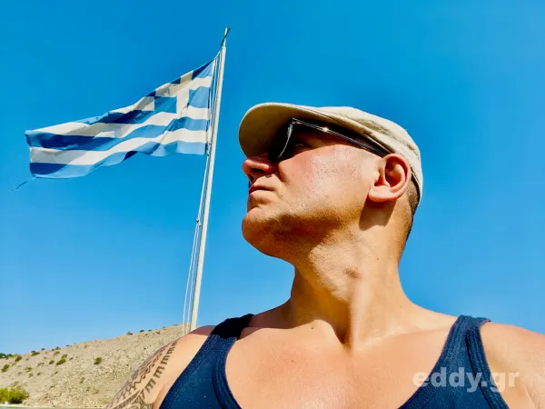 Georgioupolis, Kreta: Sonne, Stolz und die Wunden jüngster Zeiten